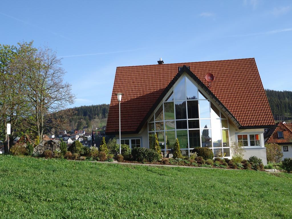 Berghotel Schiller Schonach im Schwarzwald Екстер'єр фото
