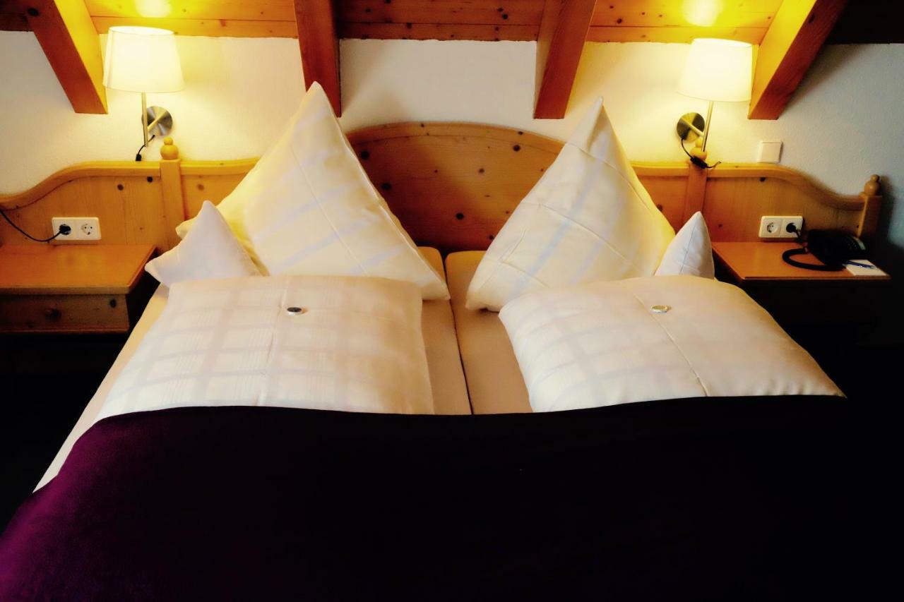 Berghotel Schiller Schonach im Schwarzwald Екстер'єр фото