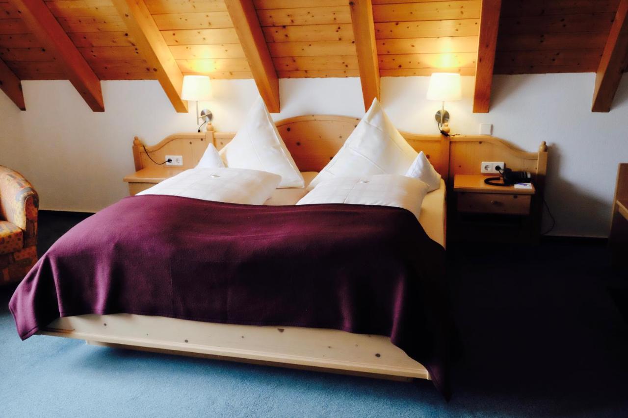 Berghotel Schiller Schonach im Schwarzwald Екстер'єр фото